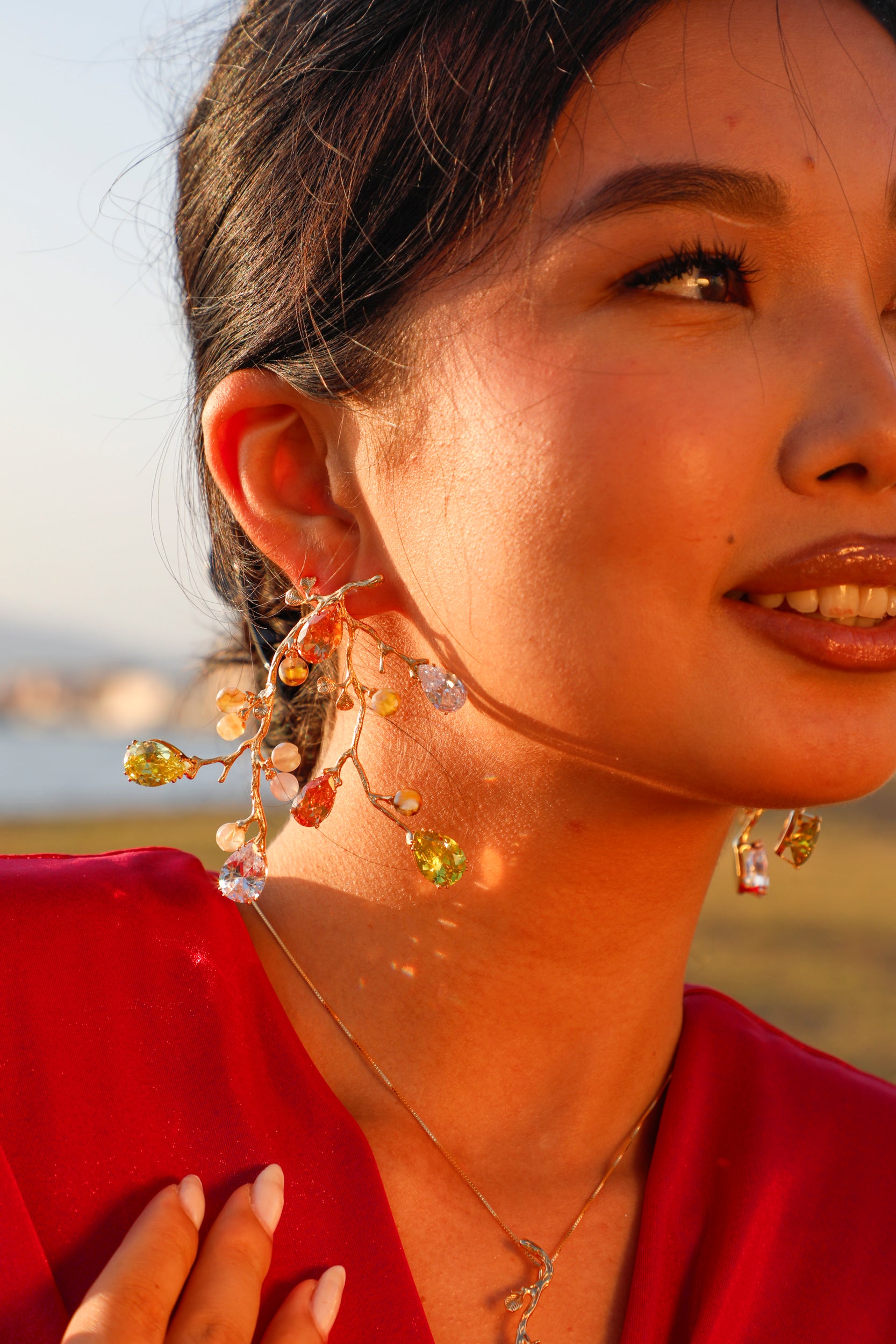 🌿 Orecchino “Rami di Luce” in bronzo con galvanica oro 18 kt